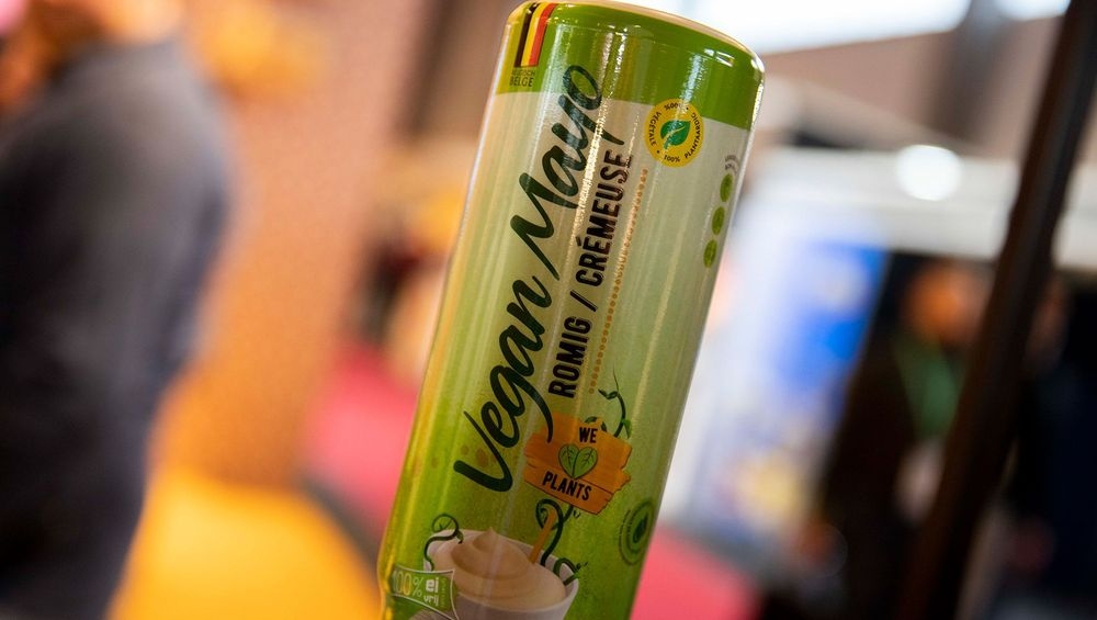 “Vegan Mayo is de perfecte aanvulling op mijn vegan snacks en burgers”